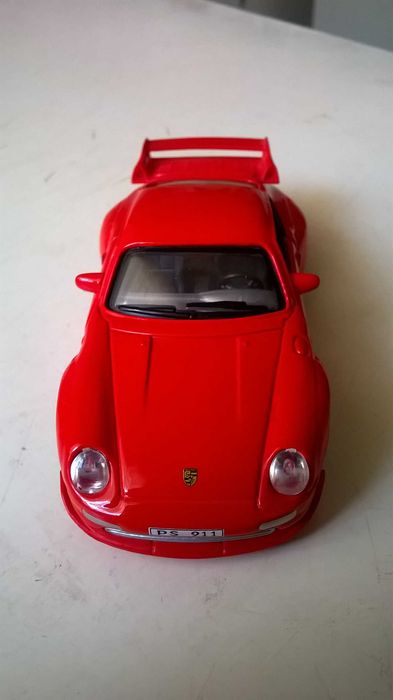 PORSCHE 911 GT model metalowo-plastikowy firmy hongwell