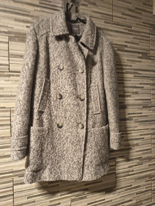 Płaszcz wełniany zimowy z kieszeniami elegancki