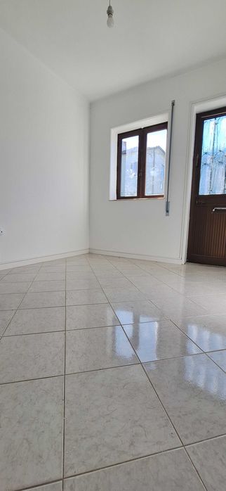 T2 - ARRENDAMENTO LEGAL - metro da Levada