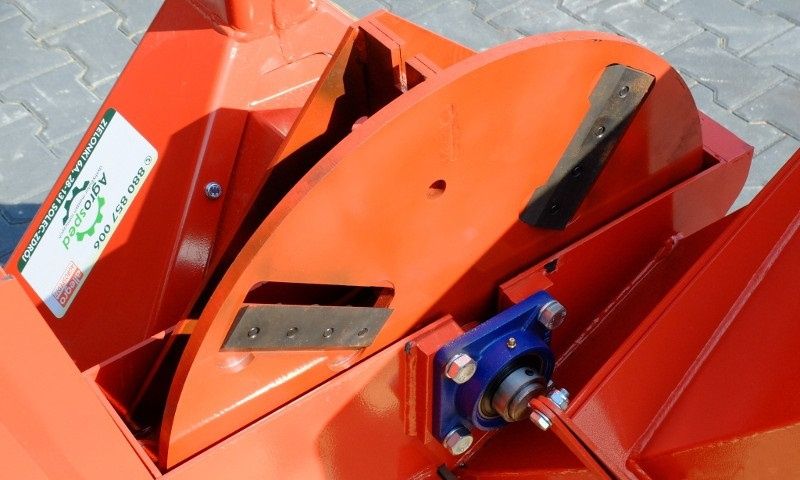 щепоріз подрібнювач гілок CYKLON-130 Польща (дробарка, измельчитель)