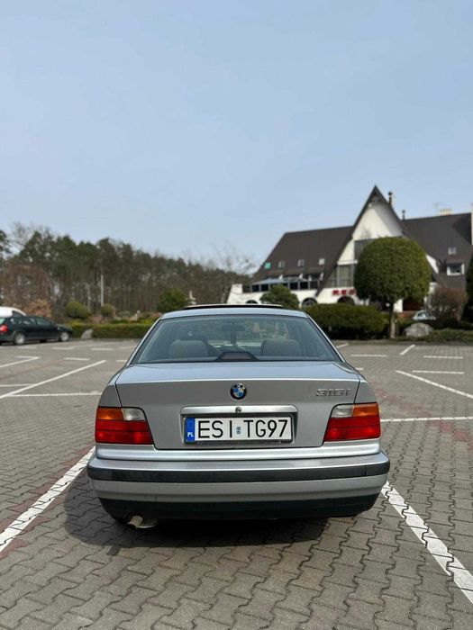 BMW E36 316i Sedan