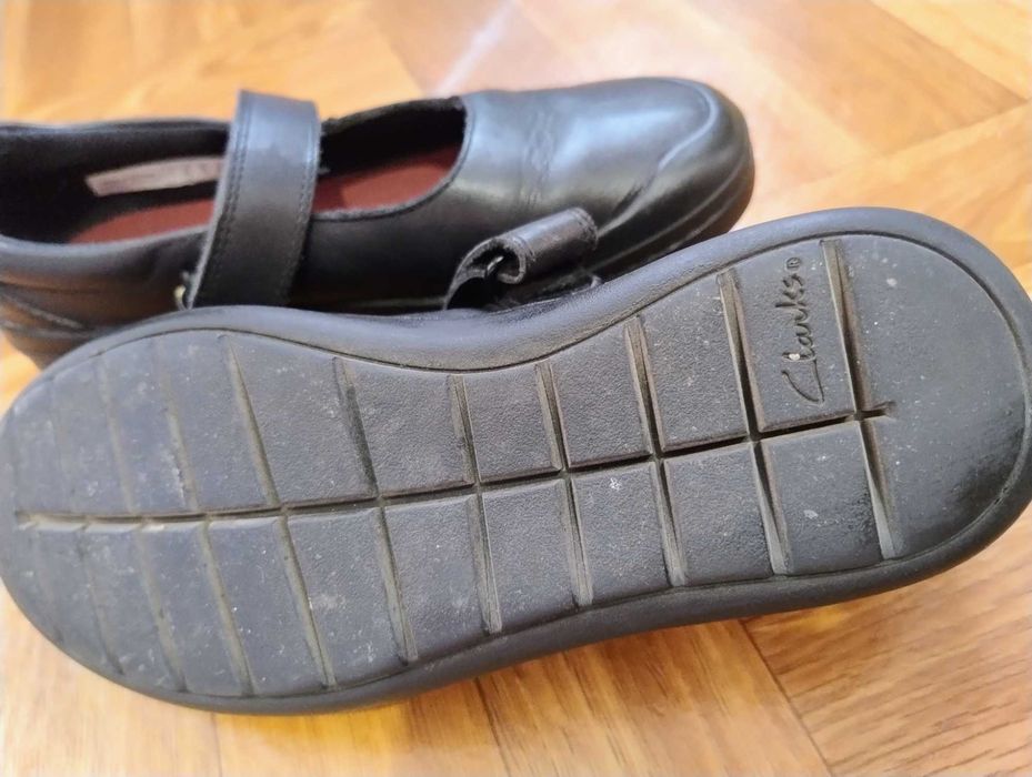Дитячі дуфлі для дівчинки, Clarks 34 р