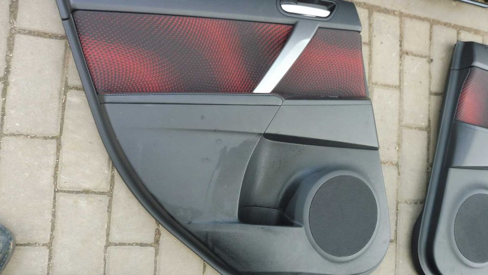 Fotele Kanapa Boczki MAZDA 3 BL 09-12r MPS komplet europa