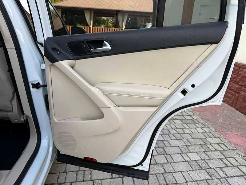 Volkswagen Tiguan, 2016