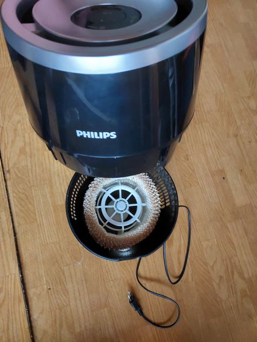 Nawilżacz powietrza Philips jak nowy