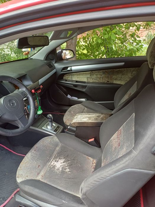 Opel Astra GTC 2005 VIN W0L0AHL0855172490 фото оголошення 6 з 8