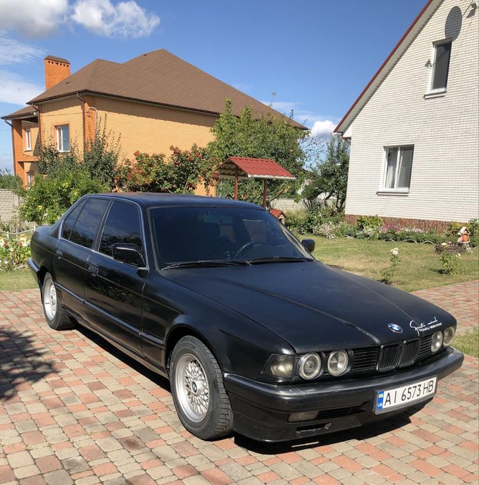 Продам БМВ е32 м30б35.