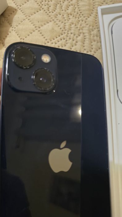 iPhone 13 - 128gb