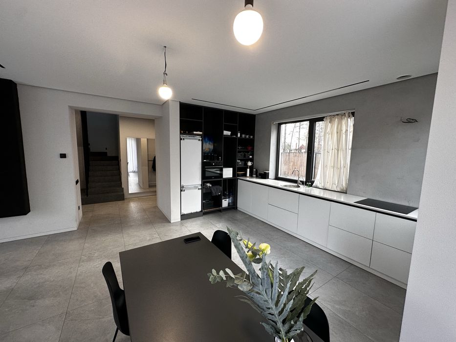 Автономний Дизайнерський будинок 195 кв.м, 12 соток  Новосілки