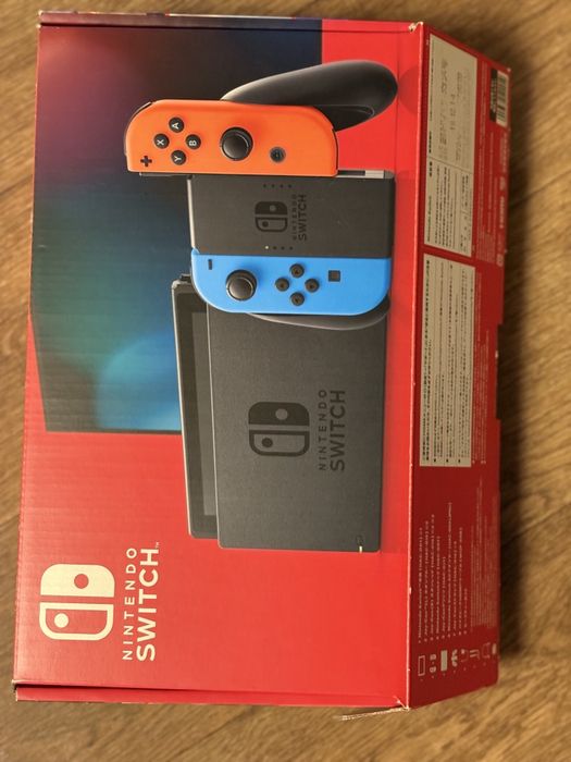 Nintendo Switch Hori Pac-Man + Joy-Con Charging Grip