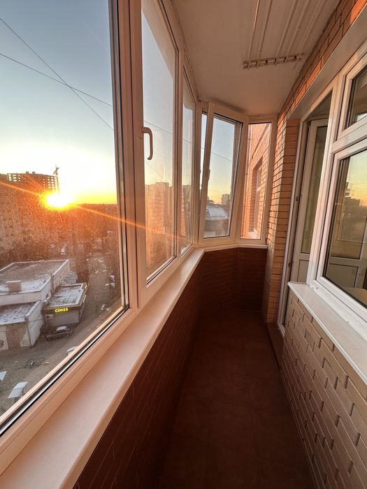 Продам красиву і дуже зручну двокімнатну квартиру в центрі Рівного