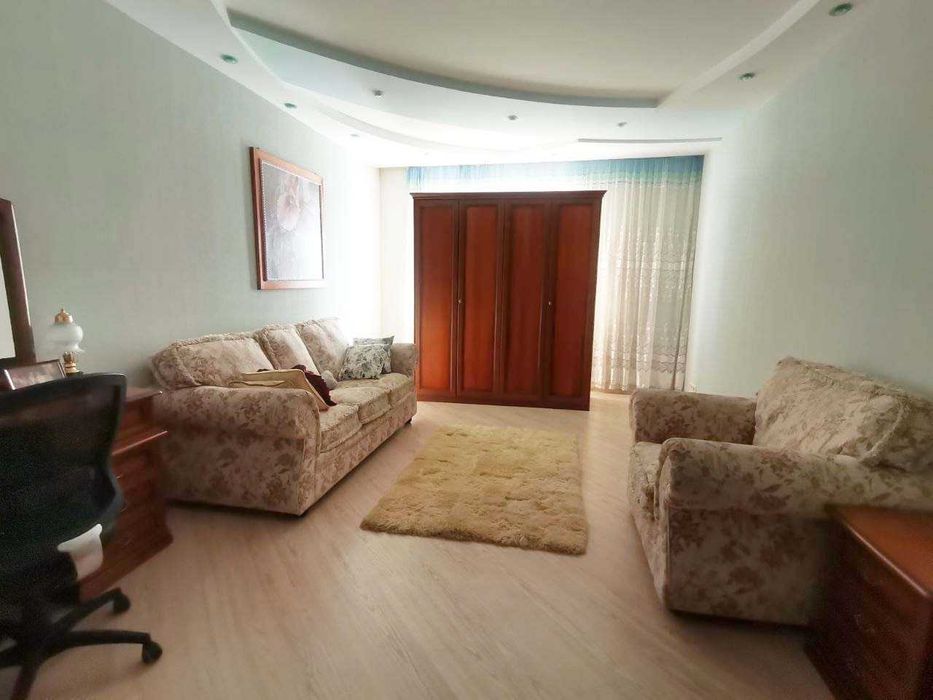 Продаж будинку в Космічному районі