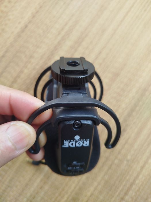Microfone Røde VideoMic Pro quase novo