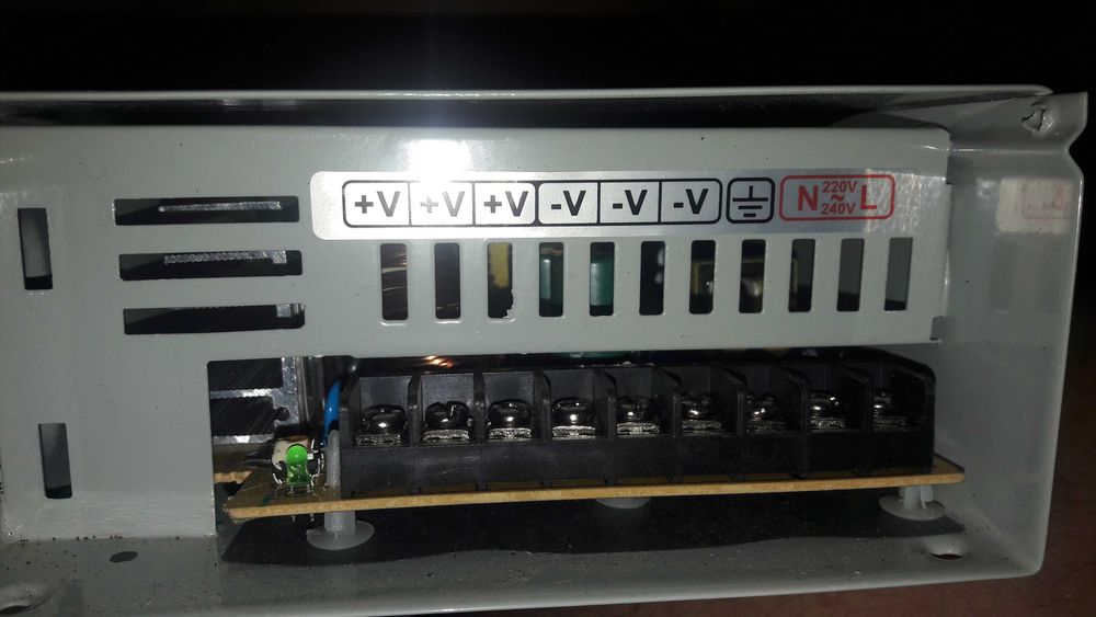 Блок живлення 12В для LED JINBO JLV-12400KB