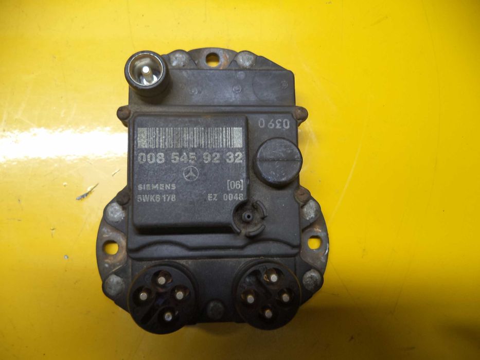 Комутатор зажиганія коммутатор Mercedes 190 Mercedes 124