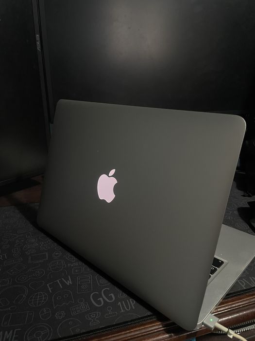 Macbook air 2017 - A1466