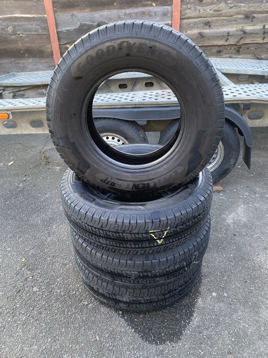 Продам колеса 225*75*16 C