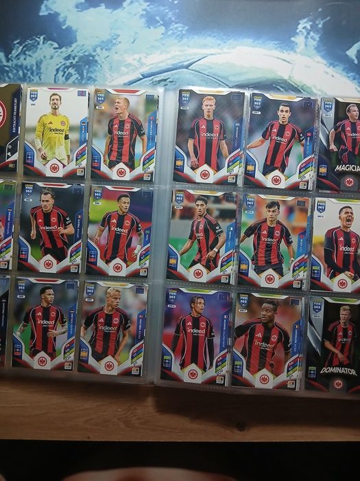 Album kompletny Panini fifa adrenalyn 26