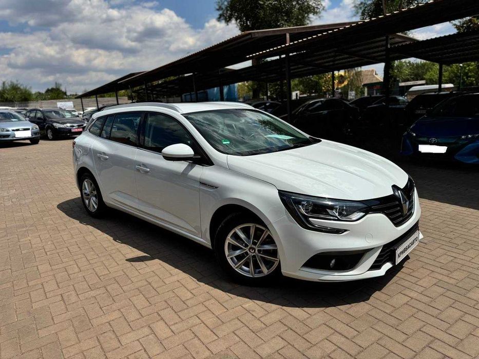 Renault Megane IV 2019p