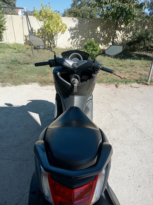 Mota Yamaha nmax 125