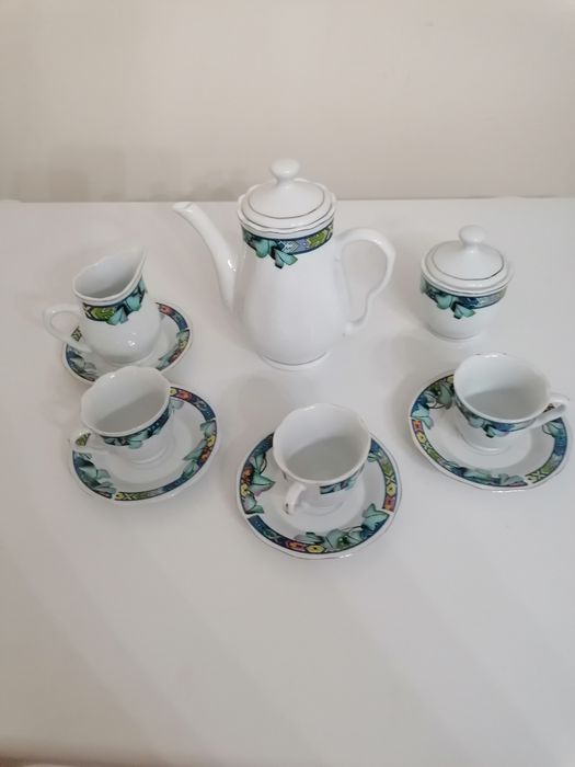 Serviço em porcelana fina