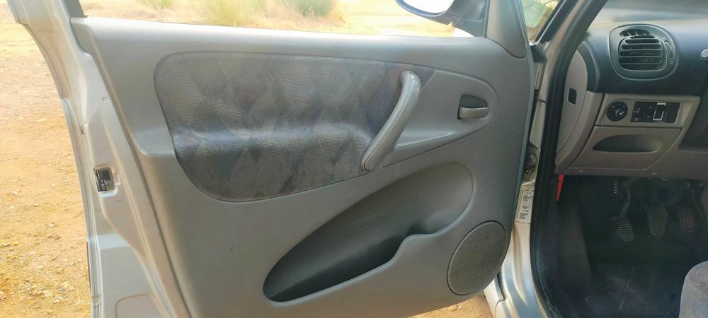 Vendo Xsara Picasso 1.6i