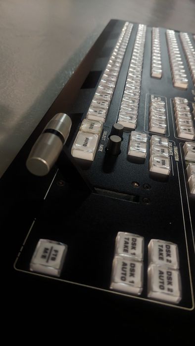 NewTek TriCaster XD660 Surface Control (Mesa de Controlo de Vídeo)