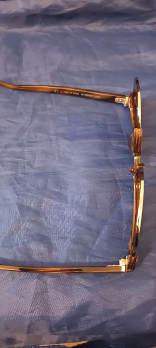 Dolce & Gabbana DG4305