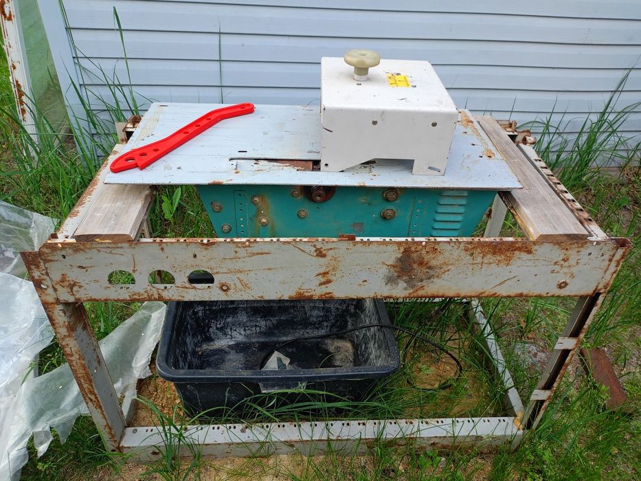 Деревообрабатывающий станок 2,2кв