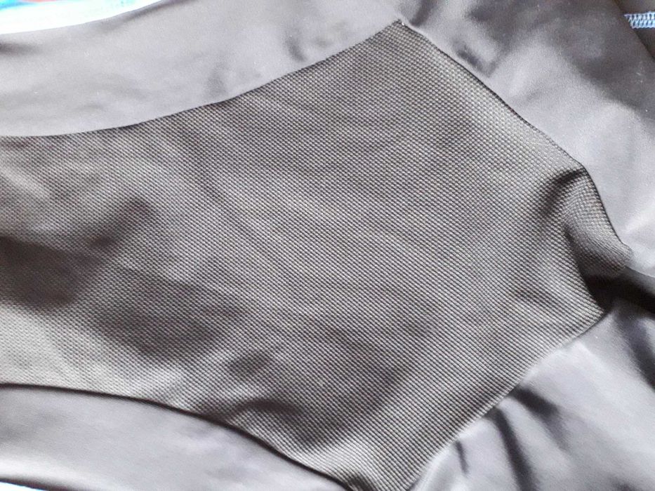 Велокомбінезон відмінної якості, розмір S.