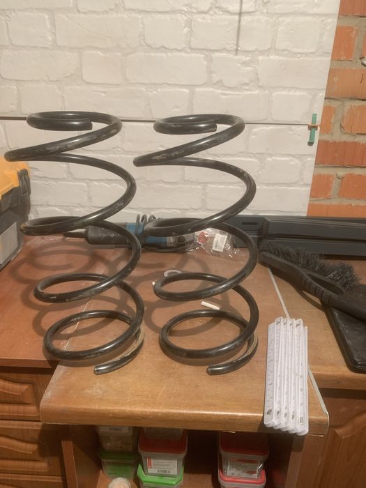 Пружини на вольво в50 форд