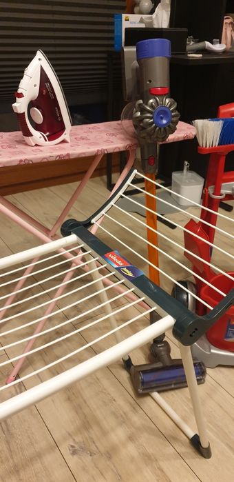 Zestaw zabawek .Miniatury viledy ,dysona ,bosha.