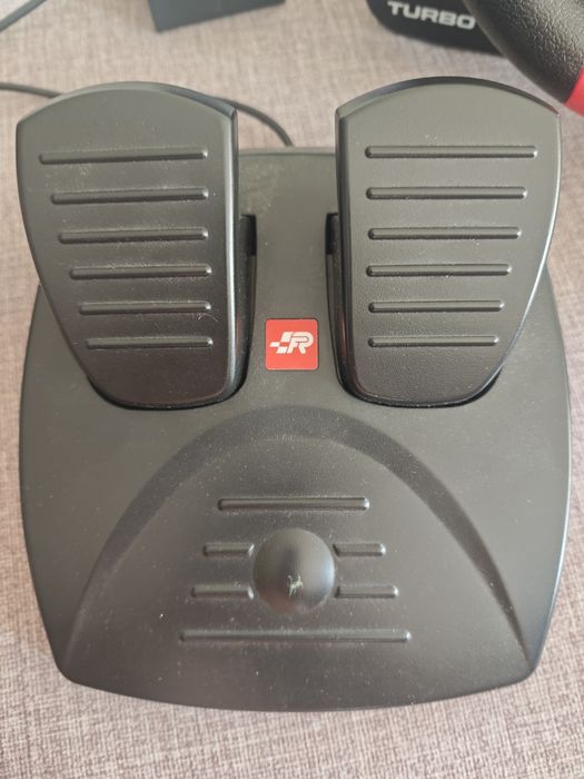 Kit volante e pedaleira Nintendo switch. Também compatível com PC.