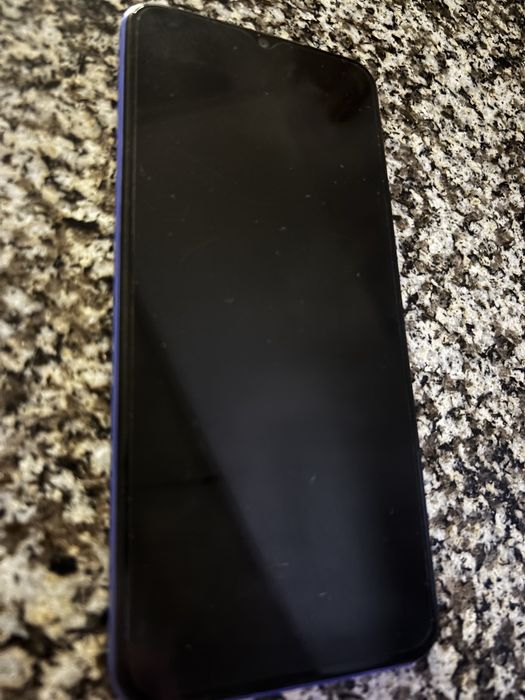 Telemovel Vivo Y10 usado