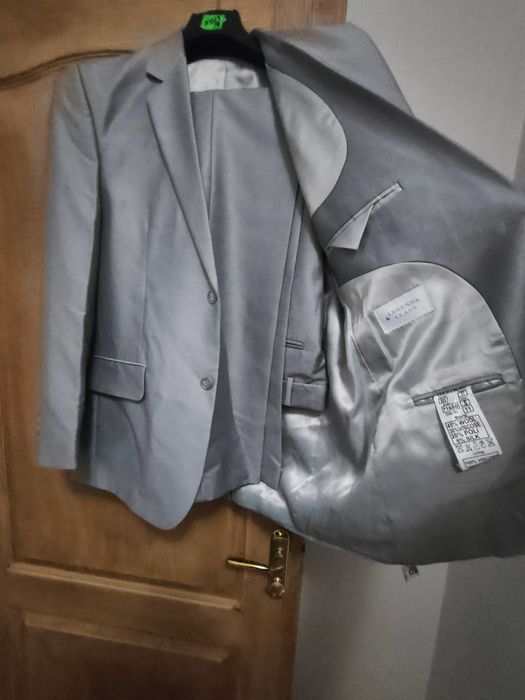 Костюм чоловічий