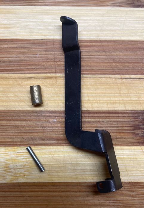 Рычаг для швидкого скидання магазинів ПМ