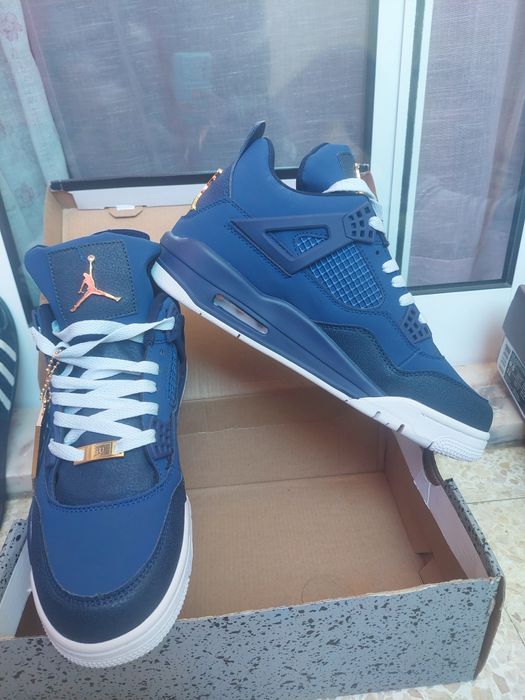 Air Jordan 4 Retro Howard University