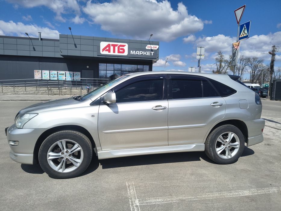 Продаємо Lexus   RX 300