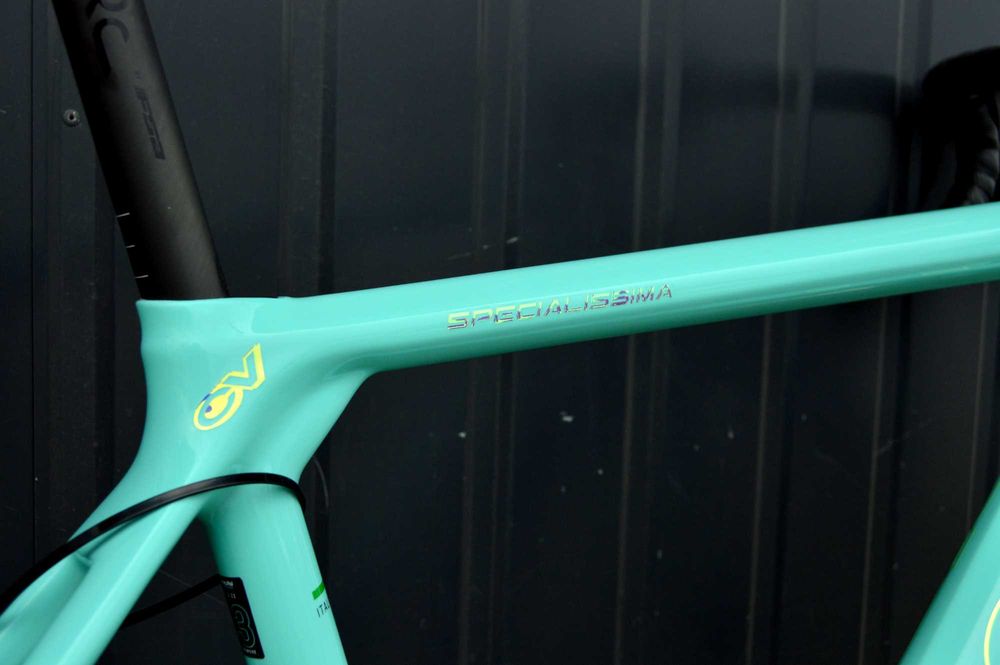 BIANCHI SPECIALISSIMA CV DISC Ultegra Di2 7,3kg 53 szosa szosowy