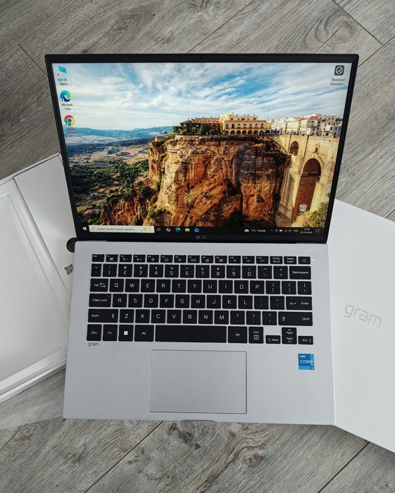 LG Gram Thin Client 14" IPS FHD i3-115G4 8/256GB