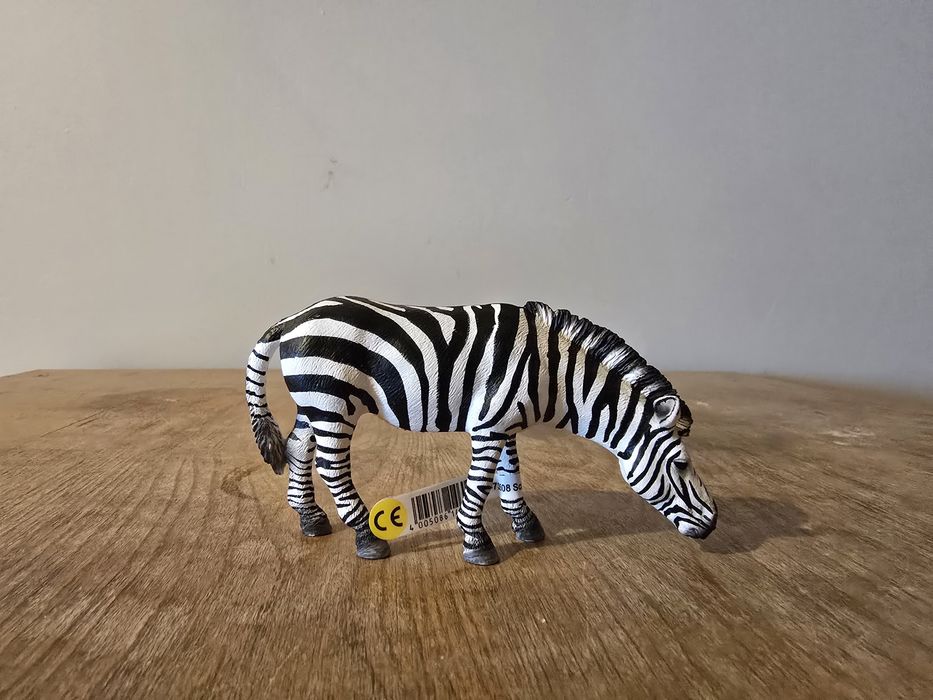 Schleich passąca się zebra figurka model wycofany z 2009 r.