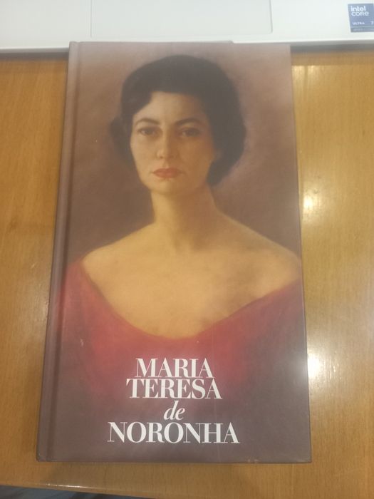 4 CD + Livro documentário de Maria Teresa de Noronha