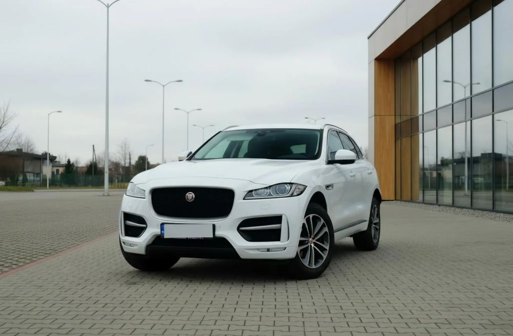 Jaguar F-Pace F Pace R Sport 4x4 JAK NOWY