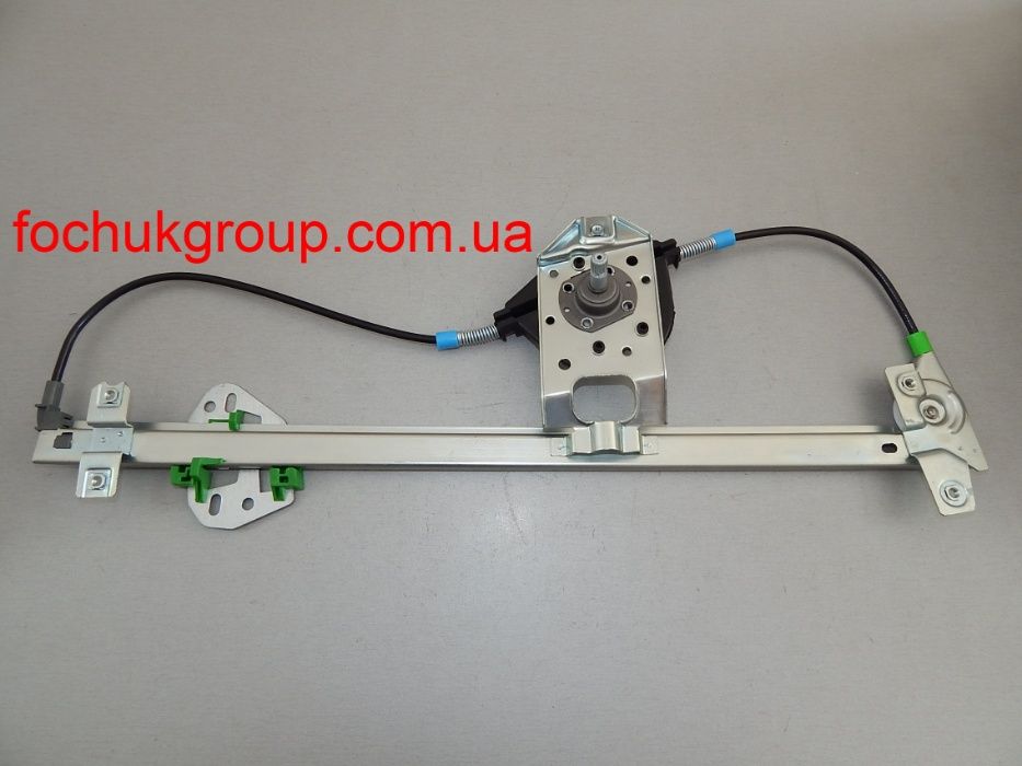 Механічний склопідйомник на Mercedes Atego