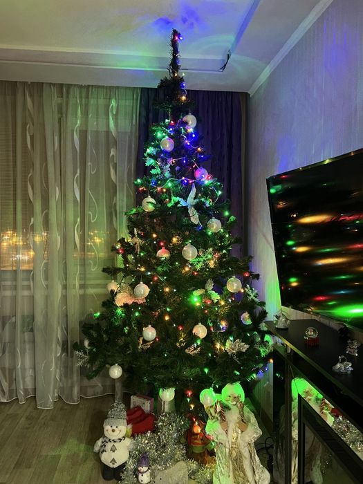 Ялинка Новорічна