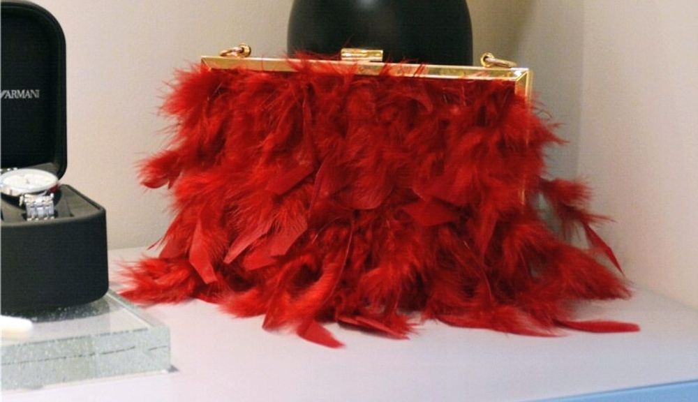 Torebka czerwone pióra