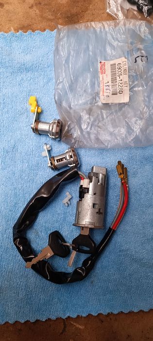 Canhões Toyota Corolla KE70 TE71