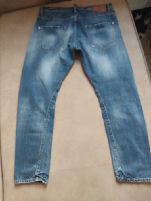 Dsquared-oryginalne jeansy