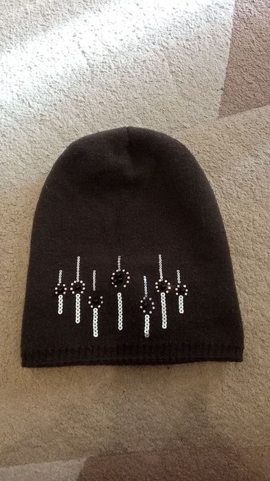 Продам жіночу шапочку