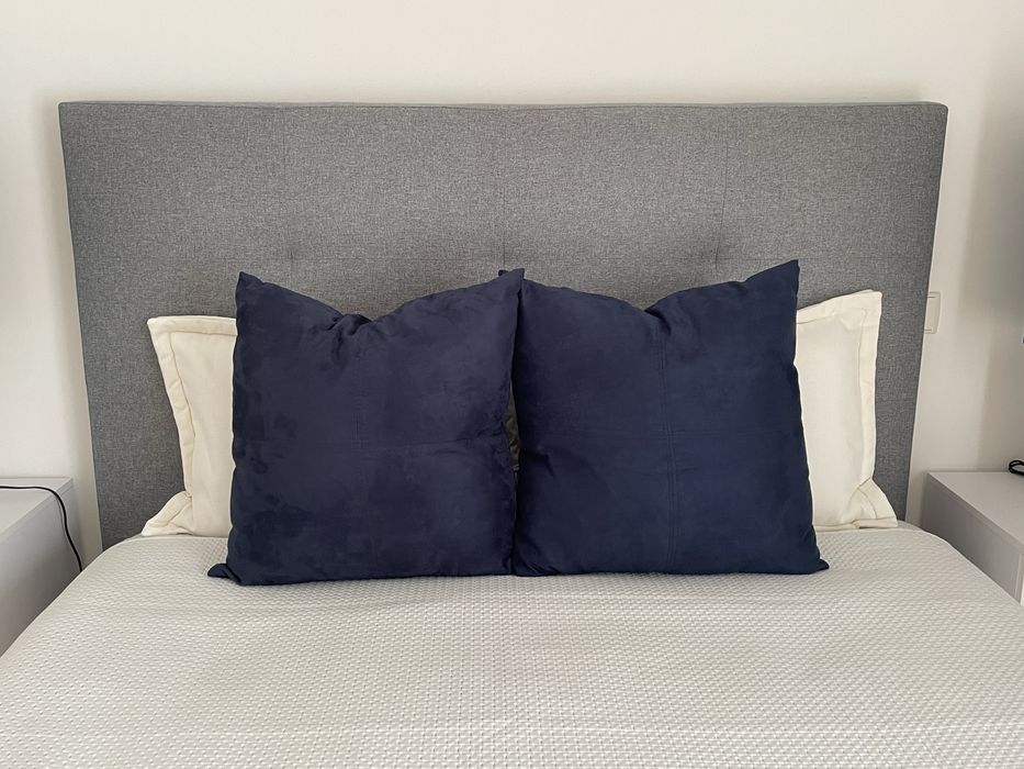 SUPER PREÇO - 2 almofadas grandes decorativas Maison du Monde (azul)